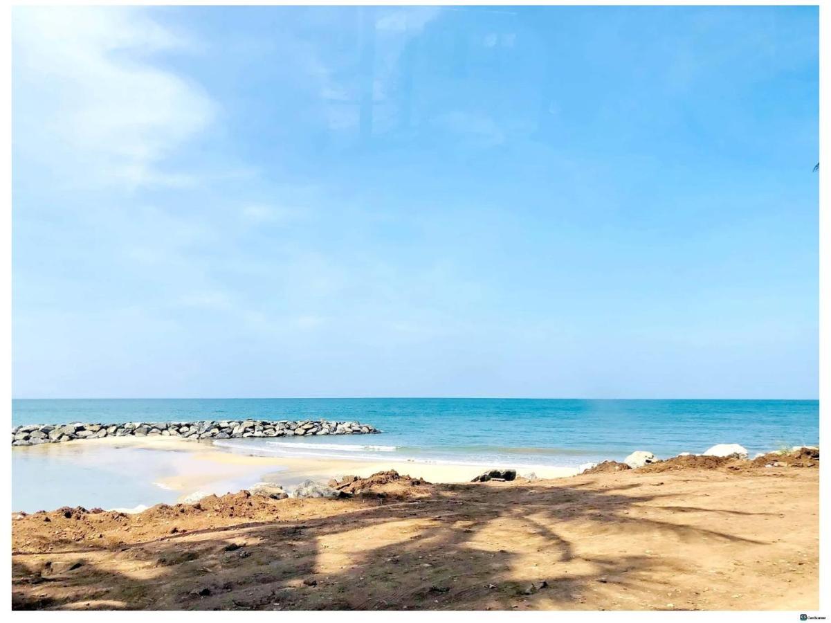 Ayona Beach Villa Katuneriya エクステリア 写真