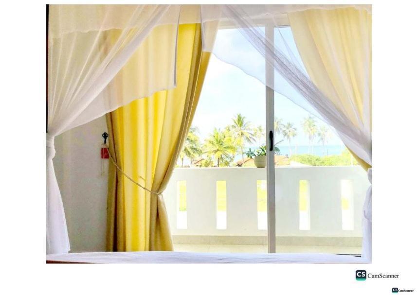 Ayona Beach Villa Katuneriya 部屋 写真